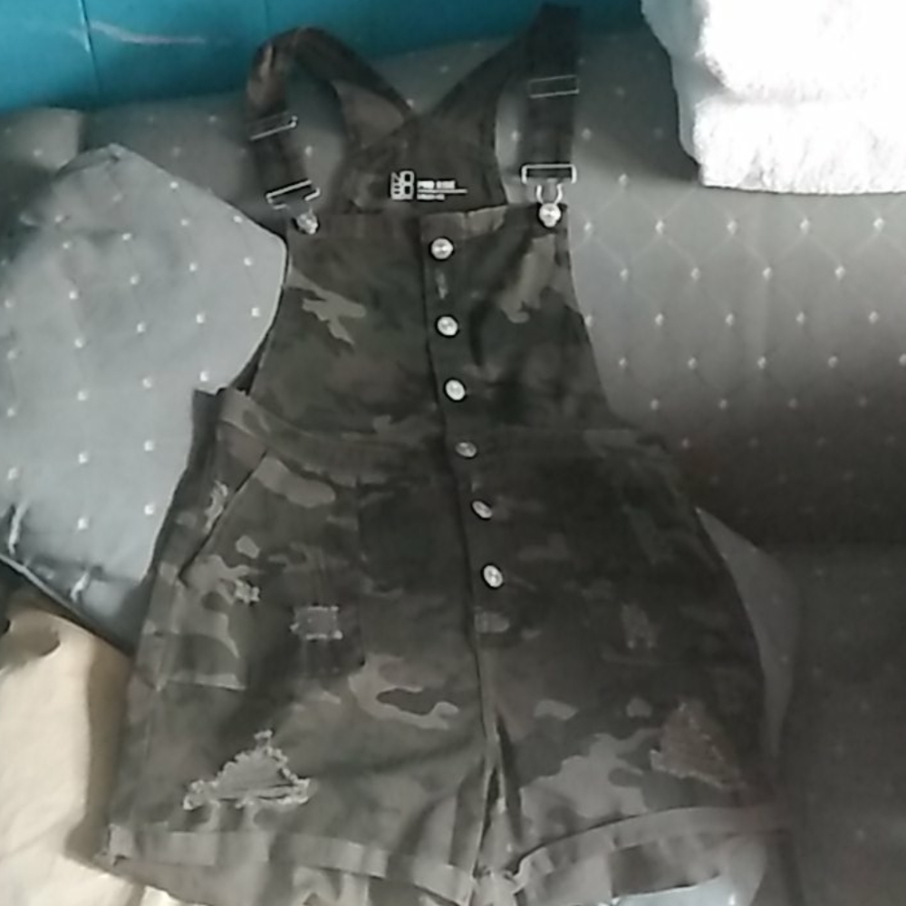 Camo Jumper